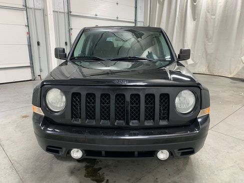 Used 2014 Jeep Patriot Sport w/ Power Value Group image 24