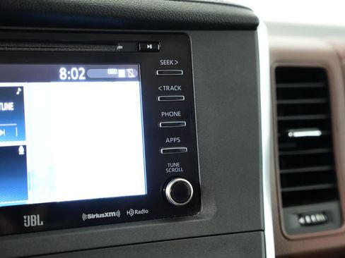 Used 2018 Toyota Sienna Limited Premium image 26