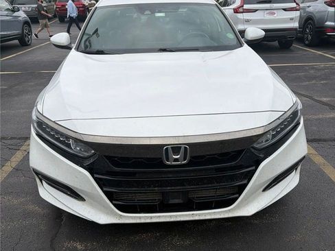 Used 2019 Honda Accord Sport image 1