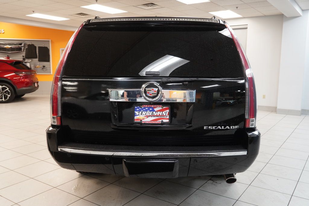 Used 2013 Cadillac Escalade ESV Premium AWD/4WD image 9