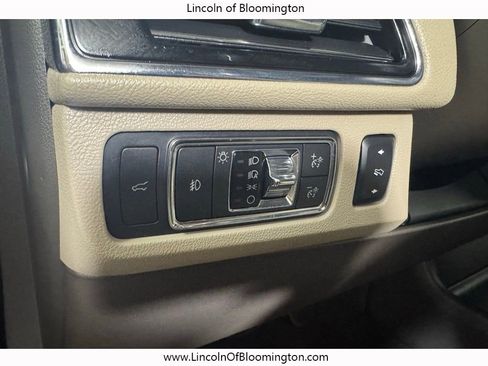 Certified 2022 Lincoln Navigator L Reserve AWD/4WD image 36