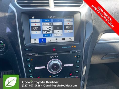 Used 2017 Ford Explorer Sport AWD/4WD image 12