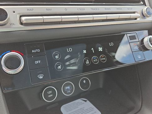 New 2026 Genesis G70 3.3T Sport Prestige AWD/4WD image 19