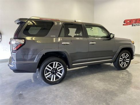 Used 2022 Toyota 4Runner Limited image 18