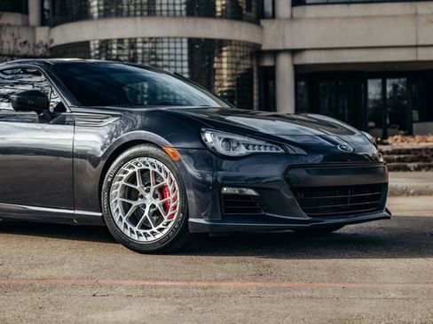 Used 2017 Subaru BRZ Premium image 37