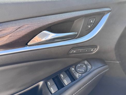Used 2023 Buick Enclave Avenir w/ Trailering Package, 5000 lbs. AWD/4WD image 10