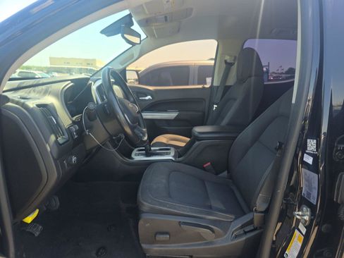 Used 2021 Chevrolet Colorado LT w/ LT Convenience Package RWD image 4