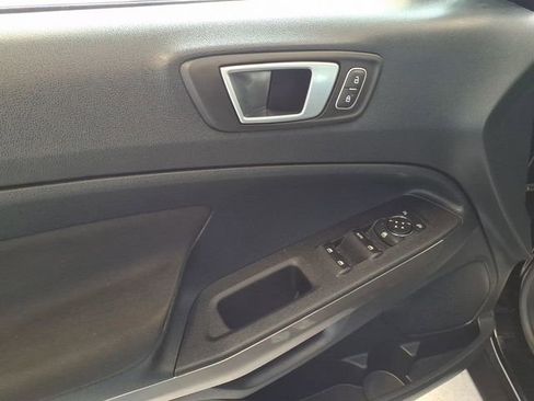 Used 2018 Ford EcoSport SE AWD/4WD image 11