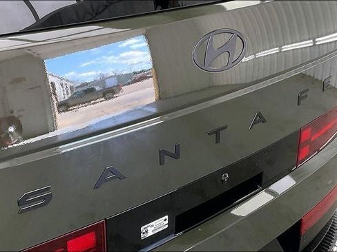 Used 2025 Hyundai Santa Fe Calligraphy AWD/4WD image 9