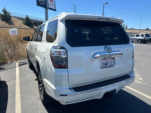 Used 2023 Toyota 4Runner Limited AWD/4WD image 3