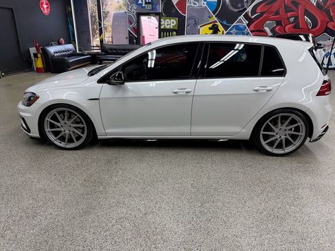 Used 2019 Volkswagen Golf R 4-Door AWD/4WD image 2