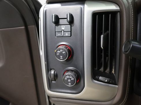 Used 2015 GMC Sierra 1500 SLT image 30