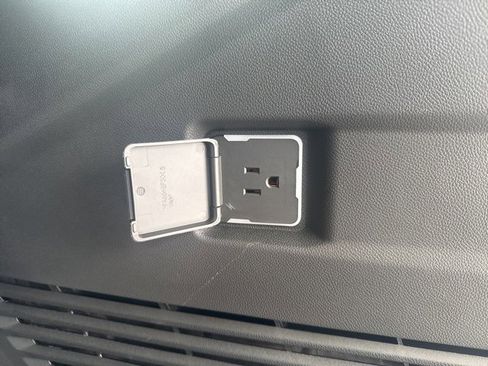 New 2026 Chevrolet Tahoe LS image 20