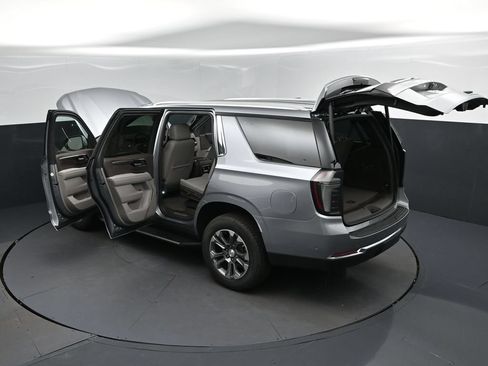 New 2026 Chevrolet Tahoe LT w/ Comfort Package RWD image 2