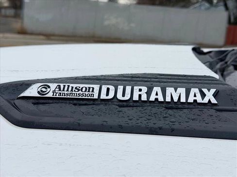 Used 2020 Chevrolet Silverado 2500 LTZ w/ LTZ Plus Package image 9