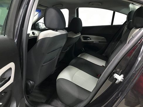 Used 2011 Chevrolet Cruze LS FWD image 19