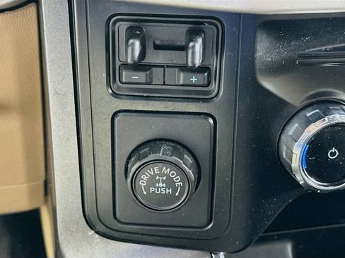 Used 2023 Ford F150 XLT w/ Equipment Group 302A High RWD image 20