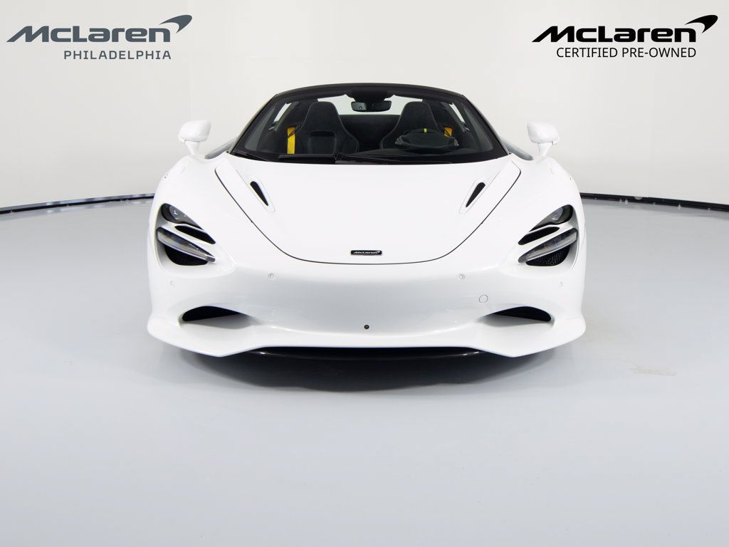 Used 2024 McLaren 750S Spider RWD image 3
