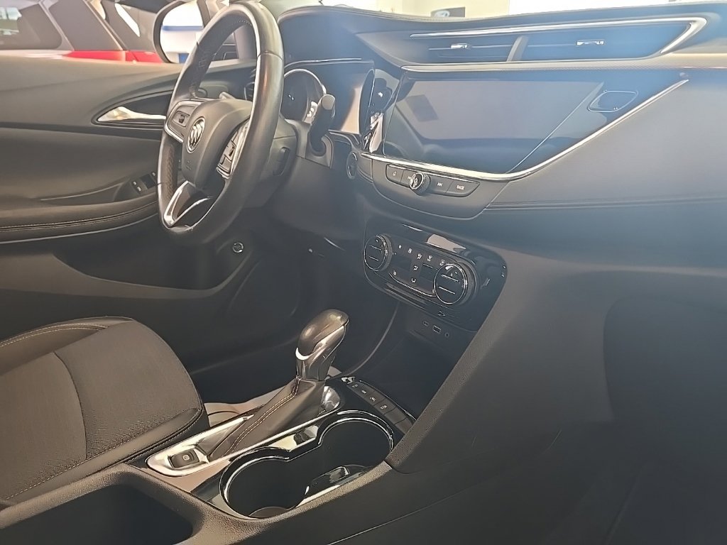 Used 2020 Buick Encore GX Select AWD/4WD image 44