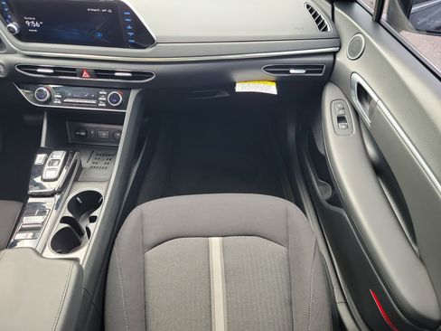 Certified 2023 Hyundai Sonata SEL w/ Convenience Package image 14