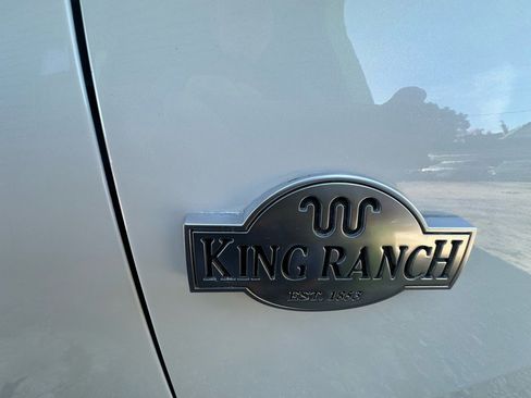 Used 2021 Ford Expedition King Ranch image 27