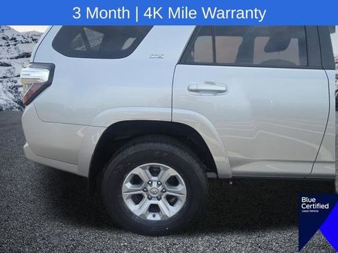 Used 2021 Toyota 4Runner SR5 AWD/4WD image 9
