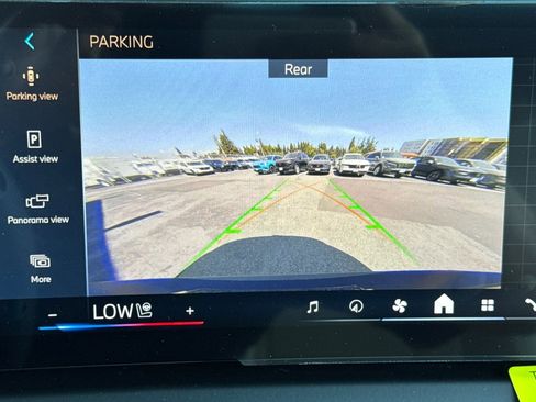 Used 2025 BMW X3 xDrive30i w/ Convenience Package image 24