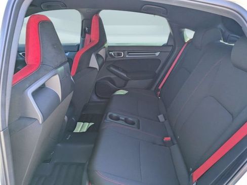 Used 2025 Honda Civic Type R image 14