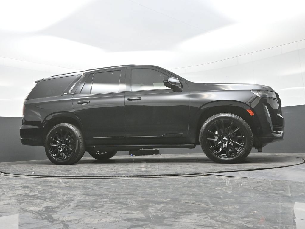 Certified 2022 Cadillac Escalade Sport w/ Touring Package AWD/4WD image 31