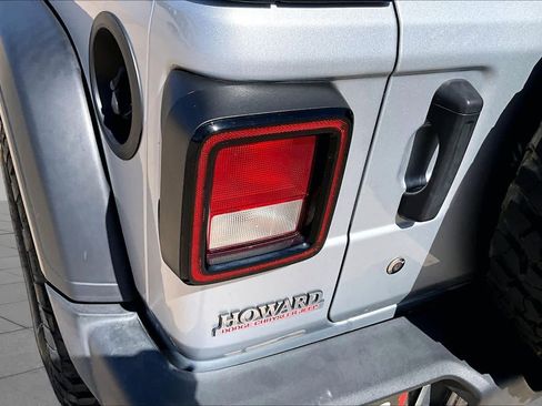 Used 2022 Jeep Wrangler Sport AWD/4WD image 23