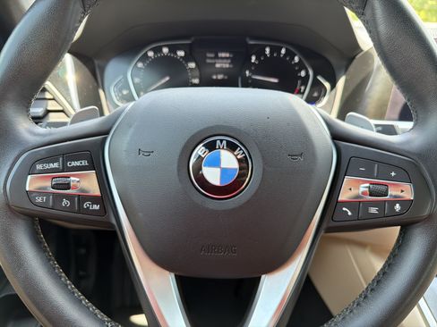 Used 2021 BMW 330i Sedan w/ Convenience Package RWD image 13