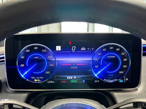 Used 2023 Mercedes-Benz EQE 500 4MATIC SUV image 8