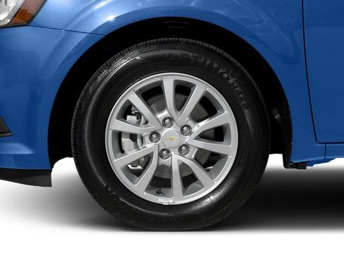 Used 2017 Chevrolet Sonic LS FWD image 15