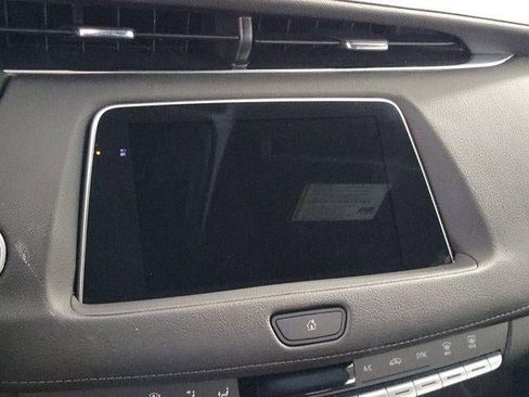 Certified 2023 Cadillac XT4 Premium Luxury FWD image 22