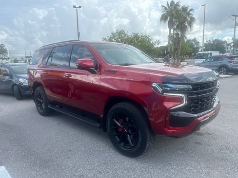 Used 2024 Chevrolet Tahoe Z71 w/ Z71 Off-Road Package AWD/4WD image 3