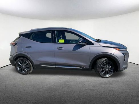 Used 2022 Chevrolet Bolt EUV Premier w/ Launch Edition image 14