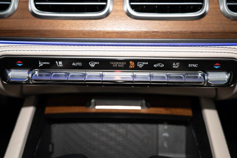 New 2026 Mercedes-Benz GLE 63 AMG S image 24