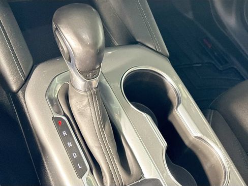 Used 2019 Chevrolet Blazer LT AWD/4WD image 17