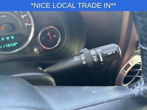 Used 2017 Jeep Wrangler Unlimited Sahara w/ Connectivity Group image 29