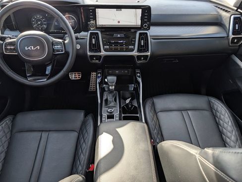 Used 2022 Kia Sorento SX FWD image 12