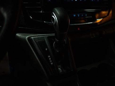 Used 2023 Ford Transit 350 XLT image 19