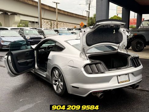 Used 2015 Ford Mustang GT RWD image 21