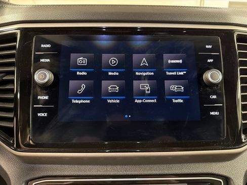 Used 2020 Volkswagen Atlas Cross Sport SEL Premium R-Line AWD/4WD image 9
