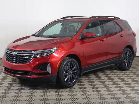 Used 2023 Chevrolet Equinox RS AWD/4WD image 8