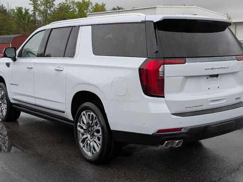 New 2026 GMC Yukon XL Denali Ultimate AWD/4WD image 9