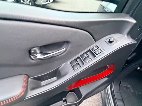 Used 2024 Nissan Frontier PRO-4X w/ Technology Package image 15