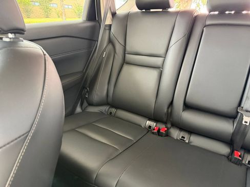 Used 2026 Nissan Rogue SL FWD image 40