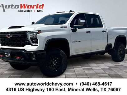 New 2026 Chevrolet Silverado 2500 ZR2 w/ LPO, Dark Essentials Package
