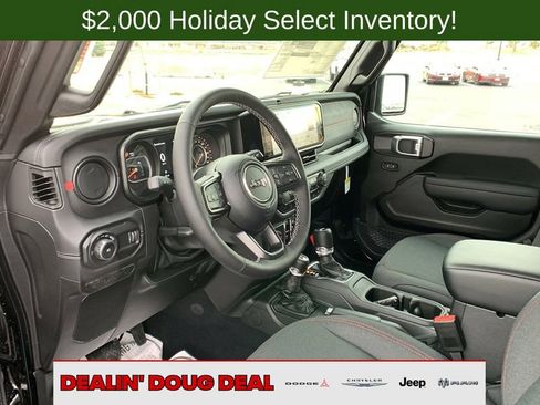 New 2025 Jeep Wrangler Unlimited Rubicon image 15