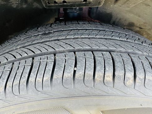 Used 2025 Chevrolet Trax LT w/ LT Convenience Package image 37